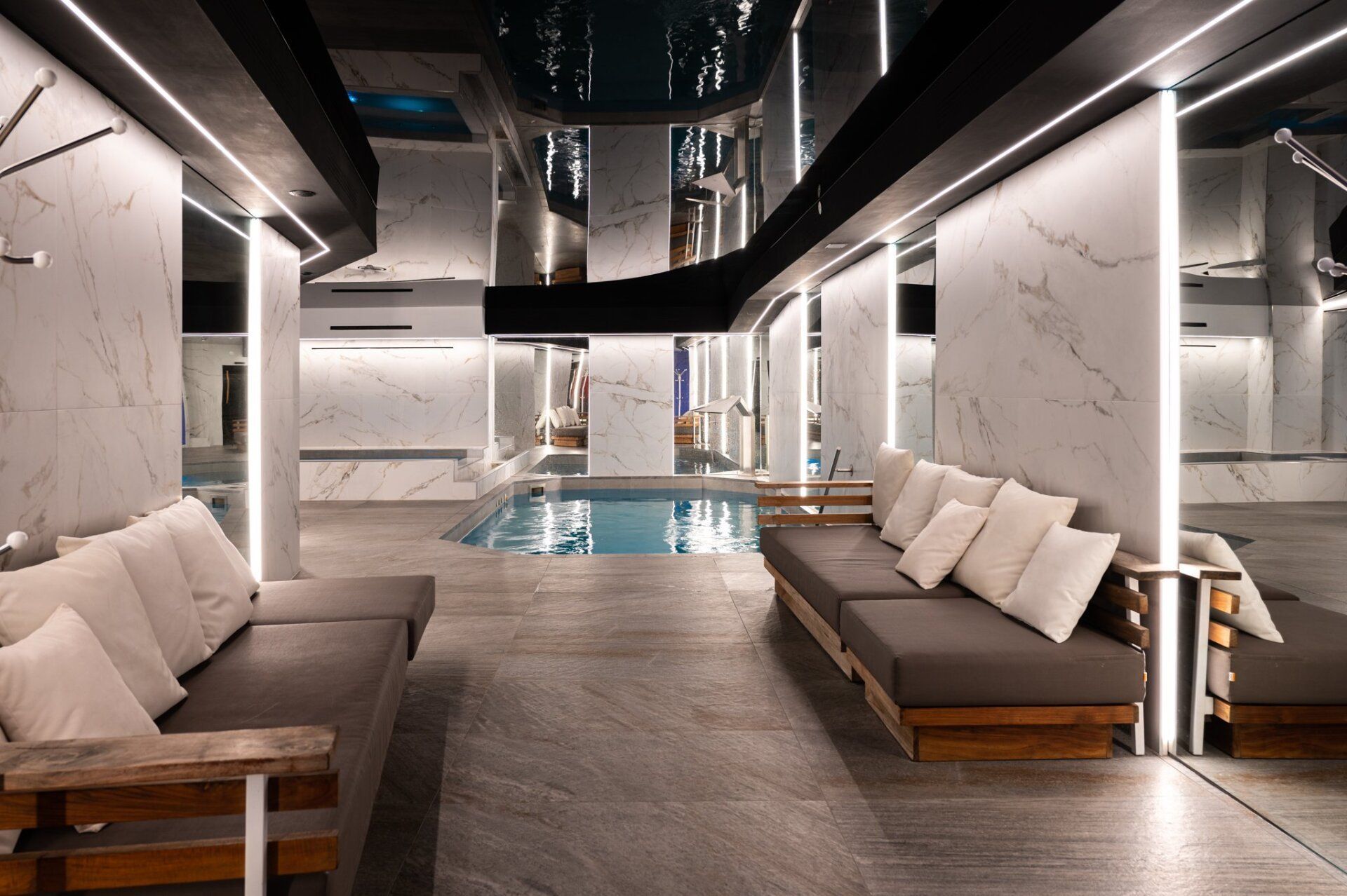 Zona de hidroterapia del hotel Albana Real