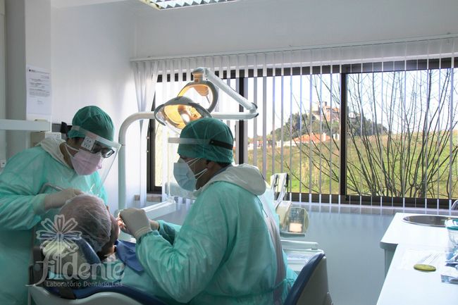 Dentista, tratamento dentário, dentista leiria, fildente