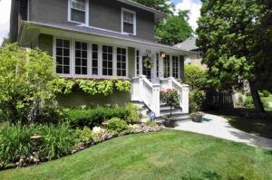 Big House — Northbrook, IL — Shelly’s Landscape 