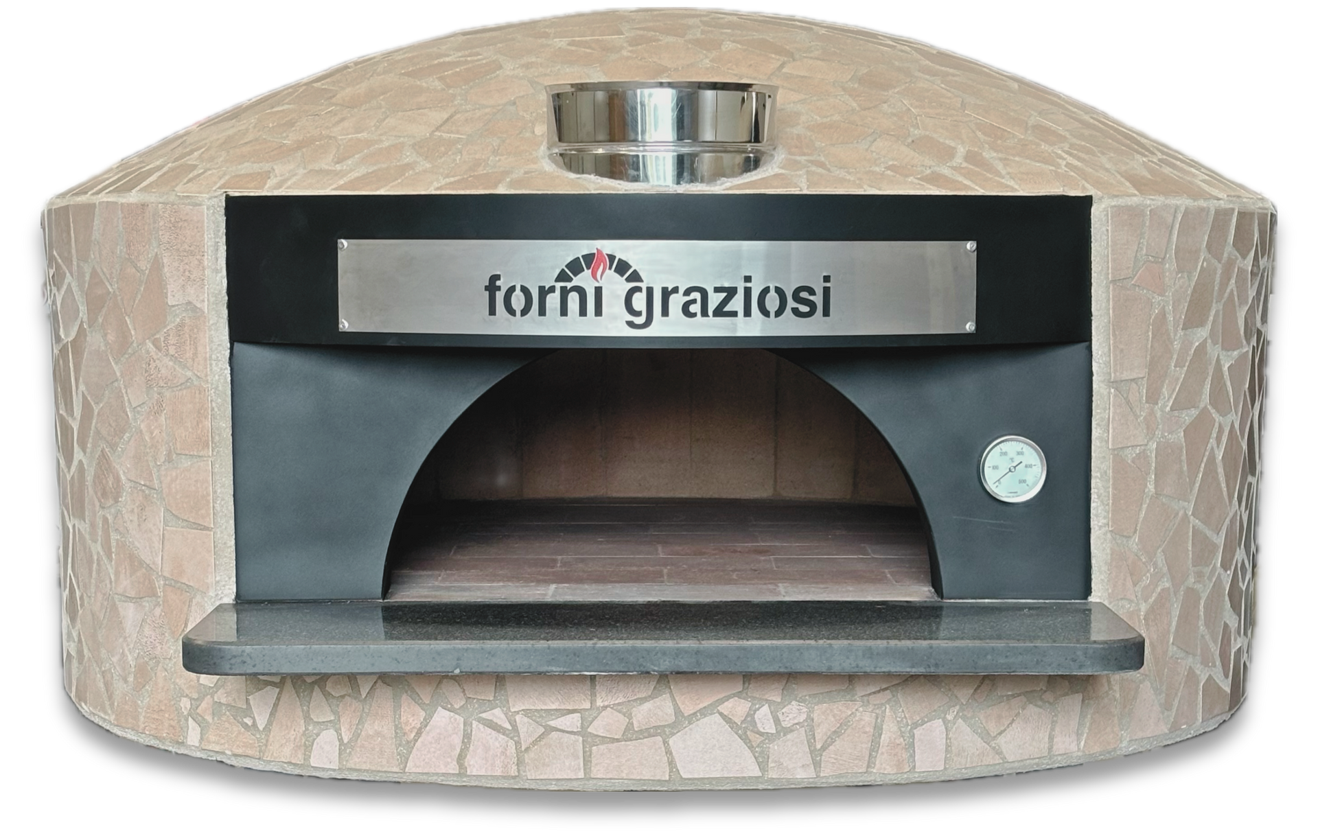 Un forno per pizza con la parola graziosi sopra