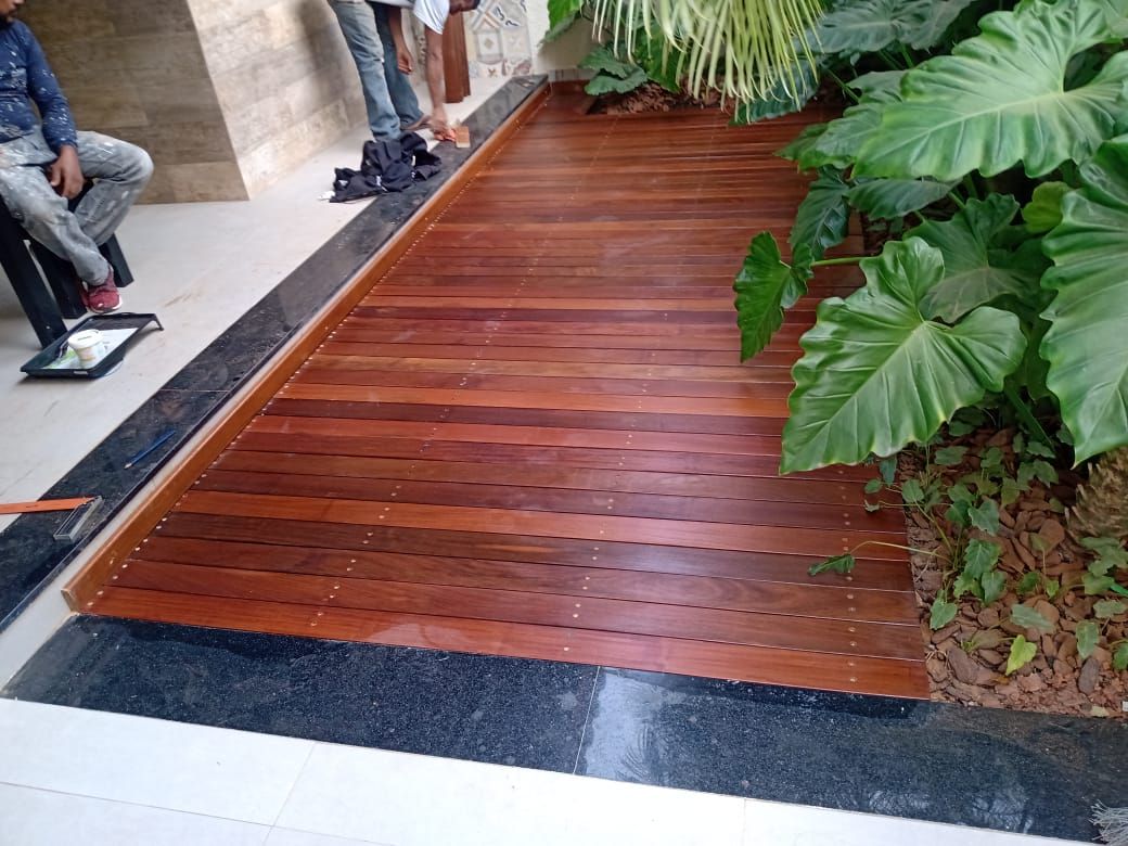 Deck de Ype (Cerne Frisado)