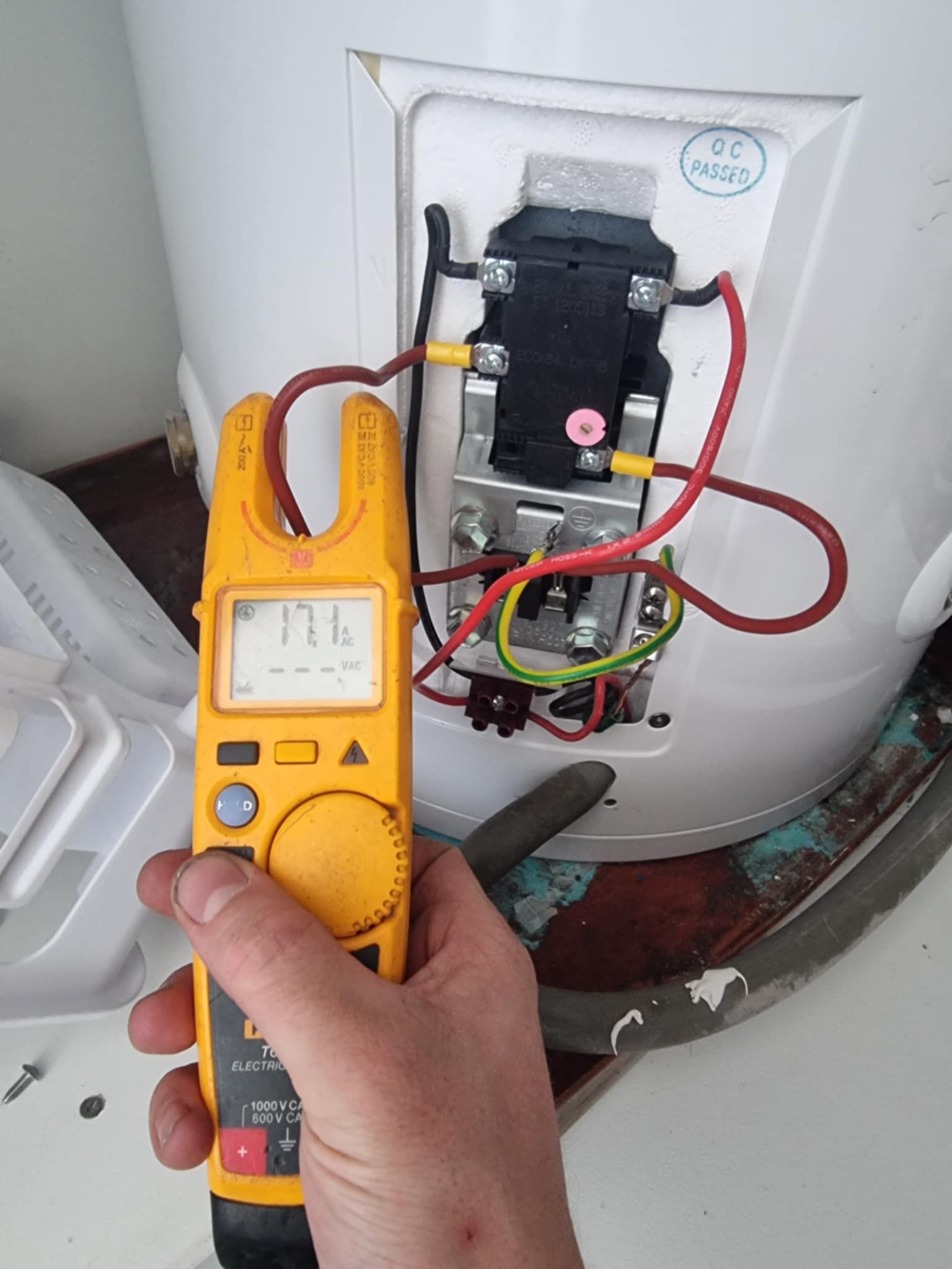 Appliance checking with multimeter