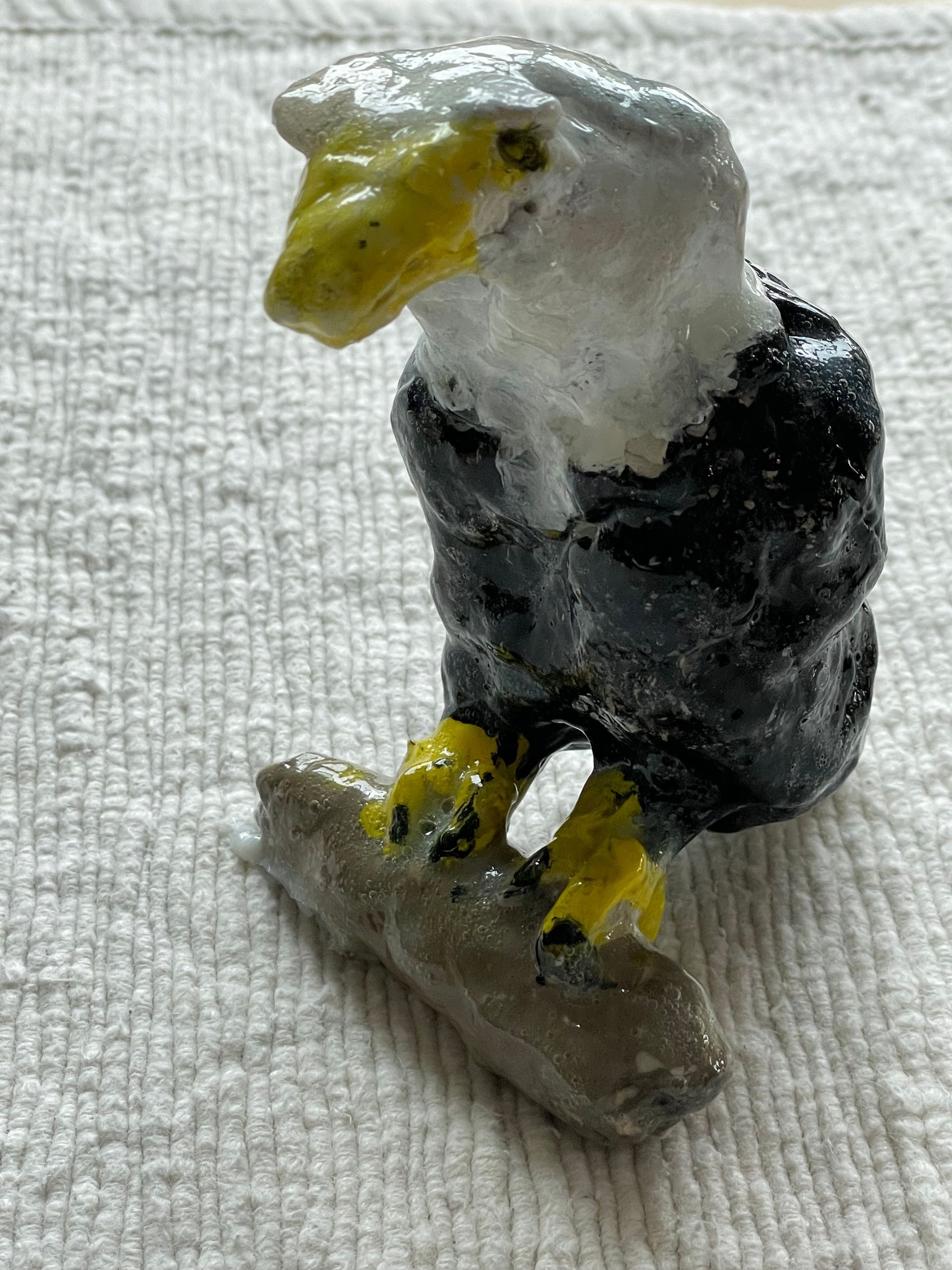 Sculpture of Bald Eagle