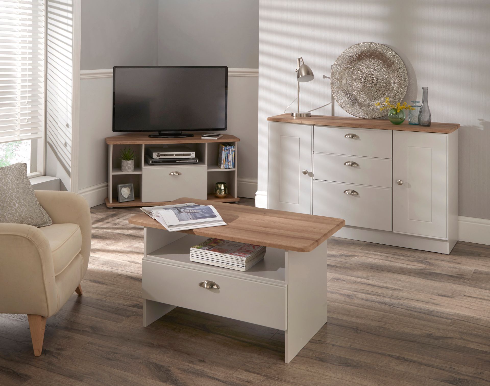 occasional furniture 5