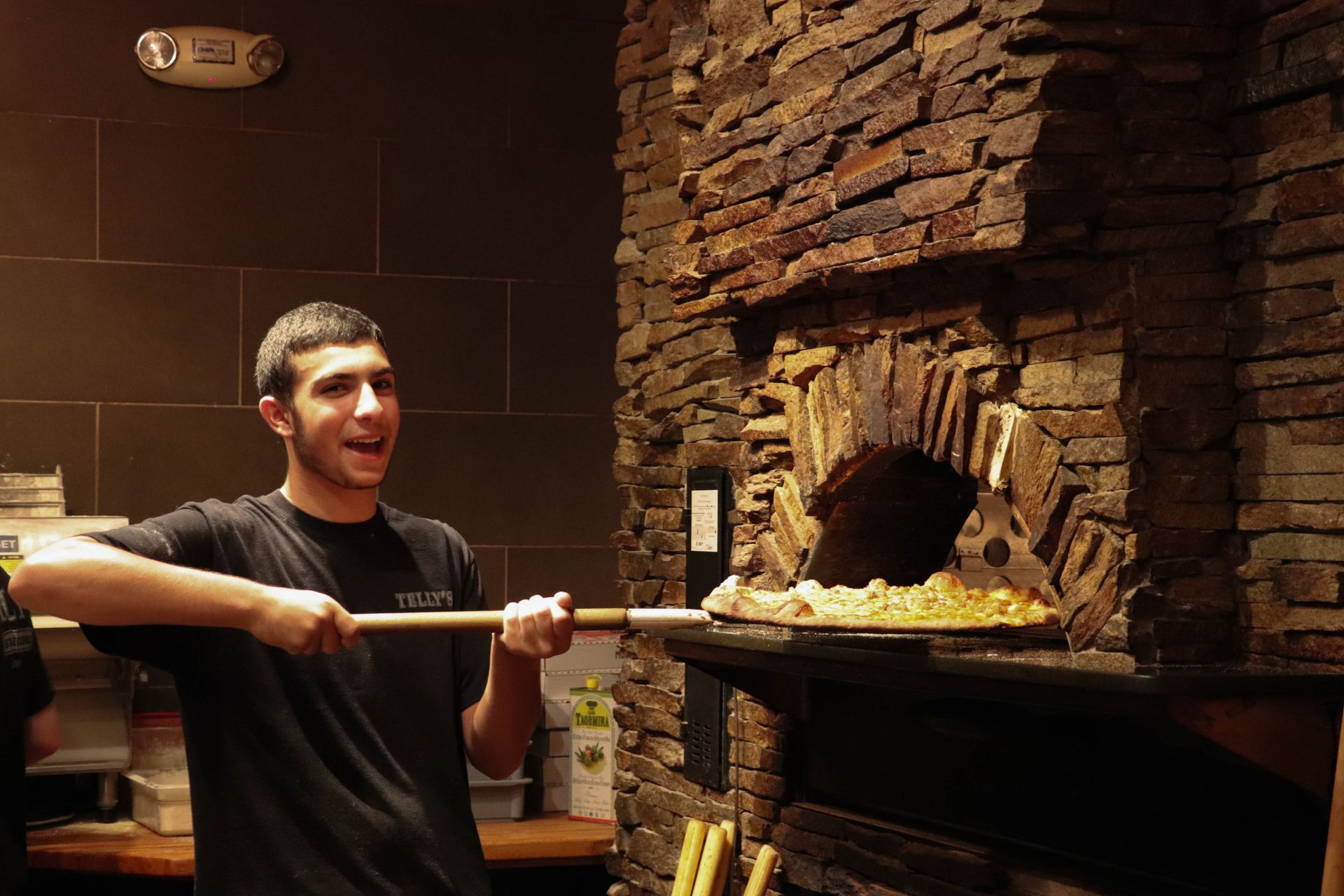 Live Entertainment at Telly's Restaurant & Pizzeria 2