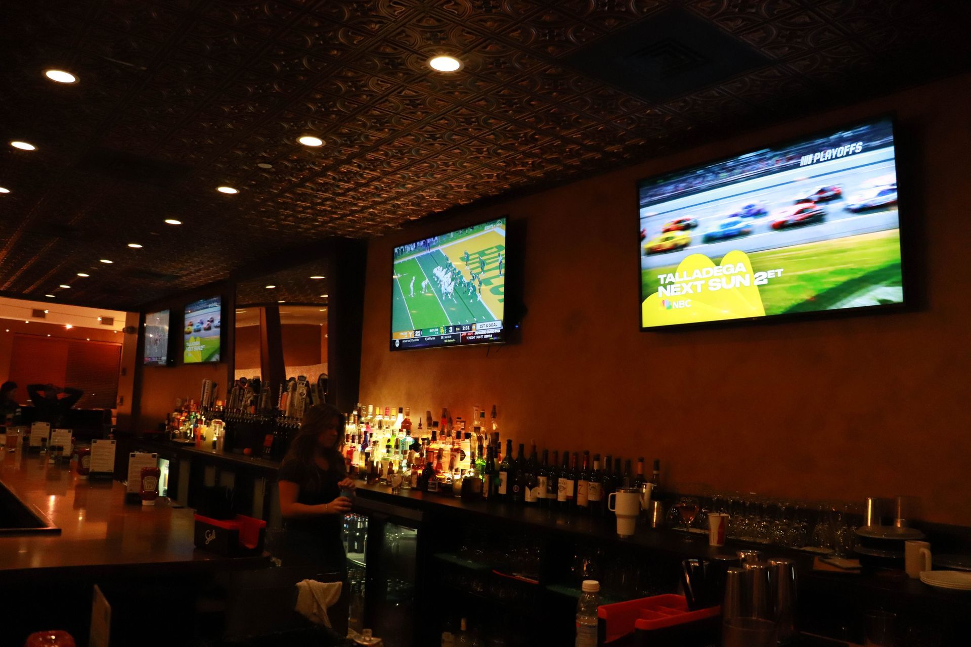 Telly's Restaurant & Pizzeria 1