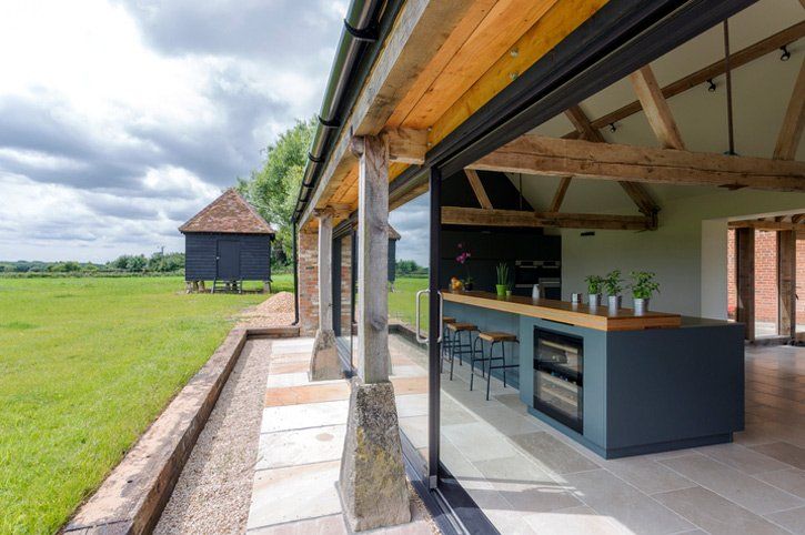 alfresco kitchen