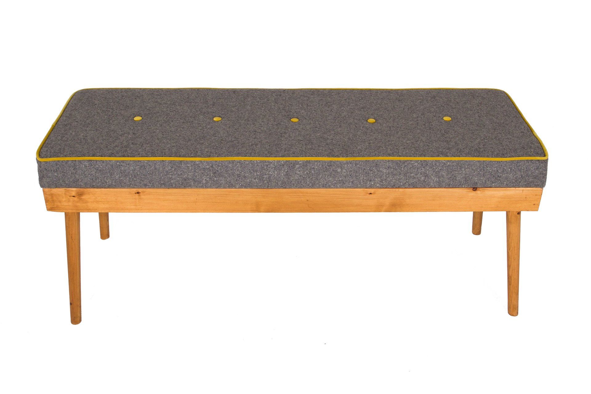 Wool Bench with velvet buttons and piping