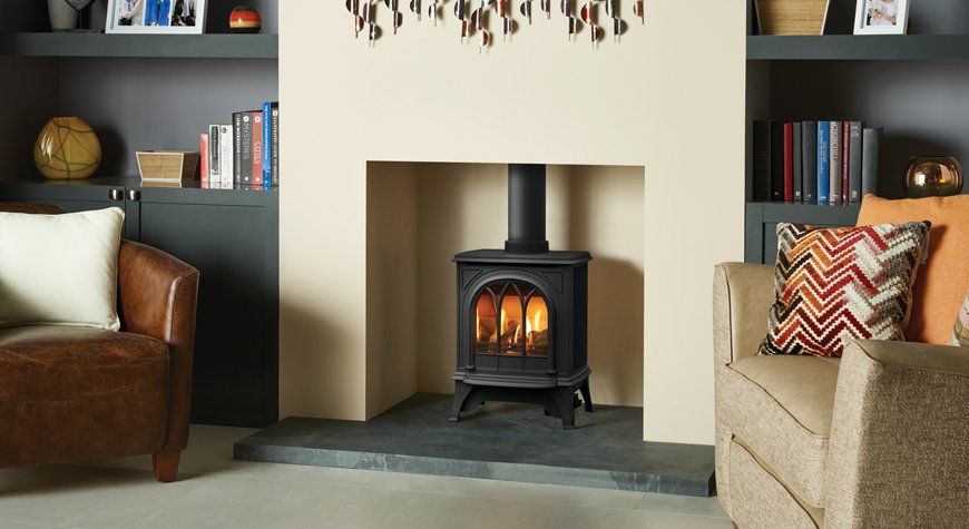 Huntingdon 20 gas stove with tracery door