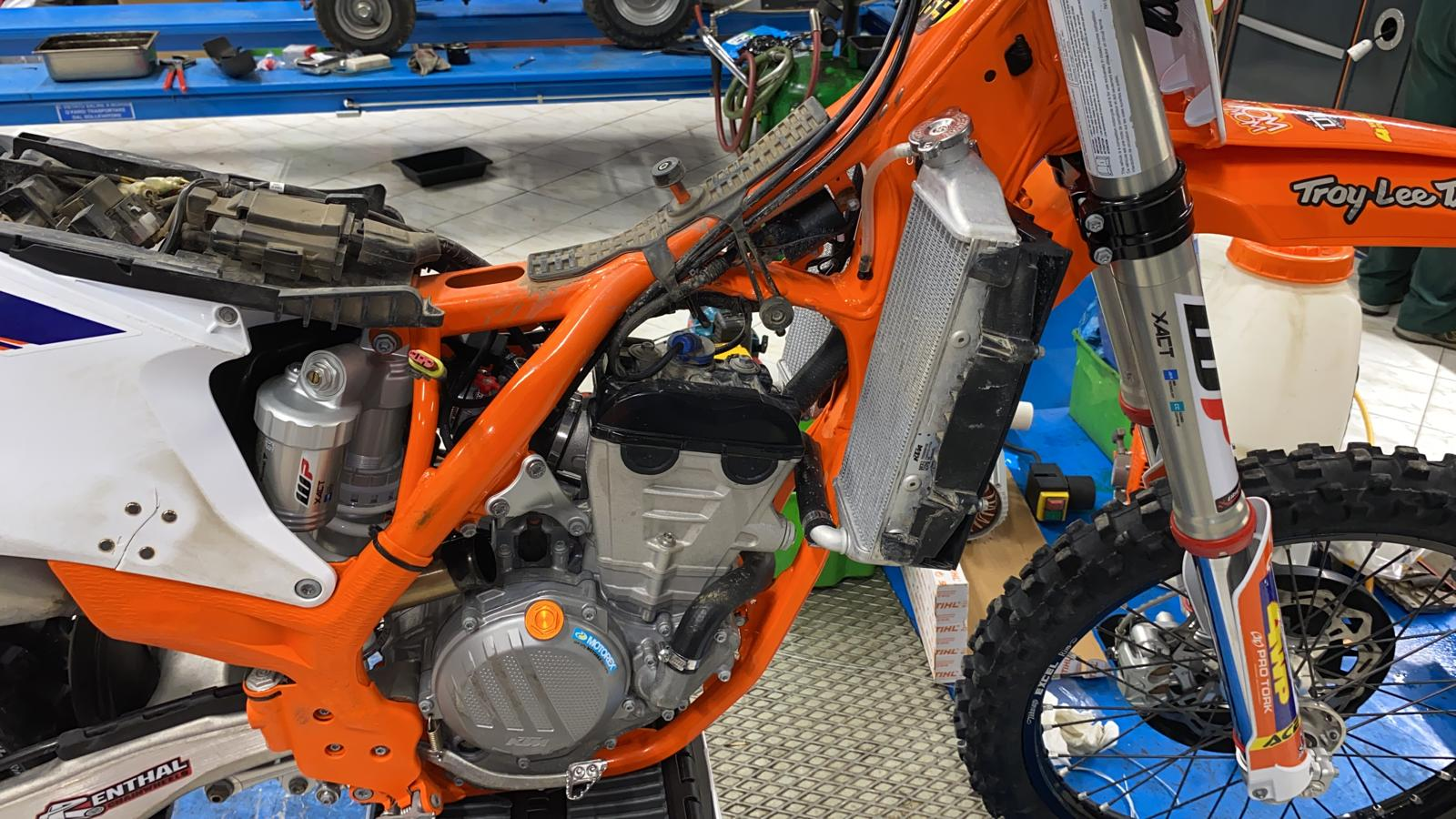 Offroad Point - officina per moto da fuoristrada Adria