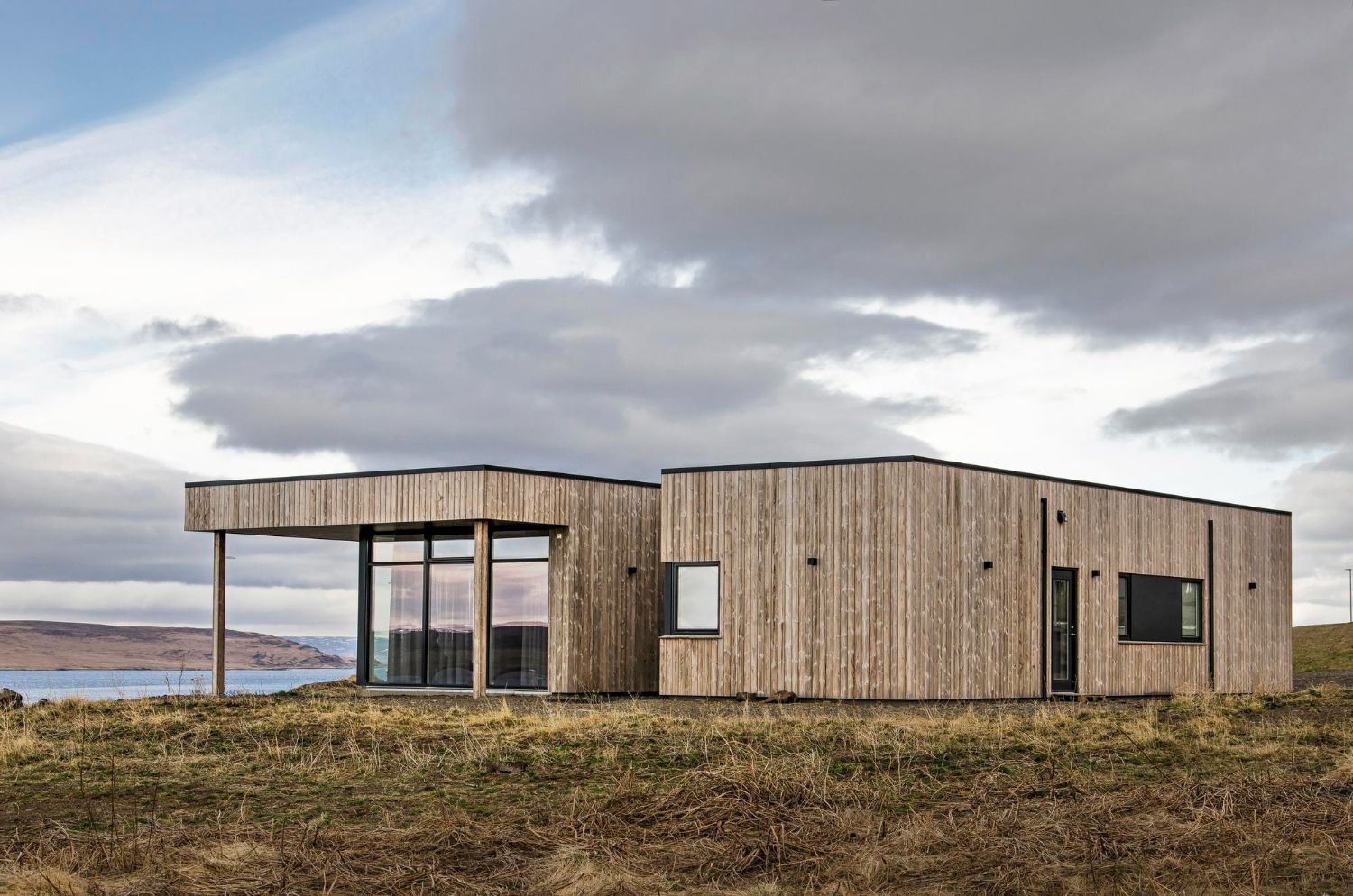 Die nachhaltige Hybridkonstruktion Wohnbau ist Teil einer neuen Generation von Gebäuden, die Energieeffizienz und Klimaschutz konsequent vereinen.