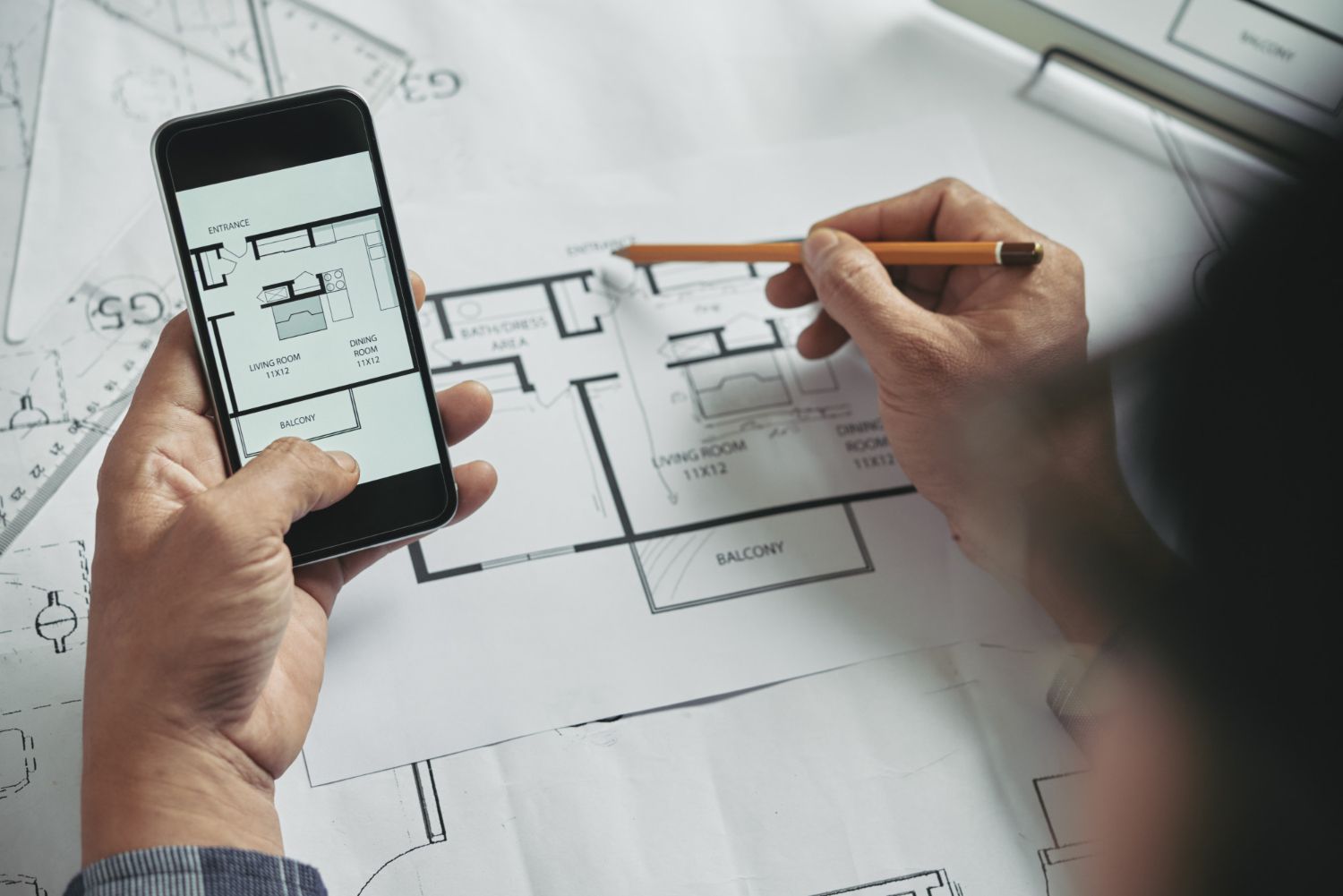Diese Herausforderungen zeigen, dass adaptive Gebäude nicht nur technisch anspruchsvoll sind, sondern auch kluge Planung und Finanzierung erfordern.