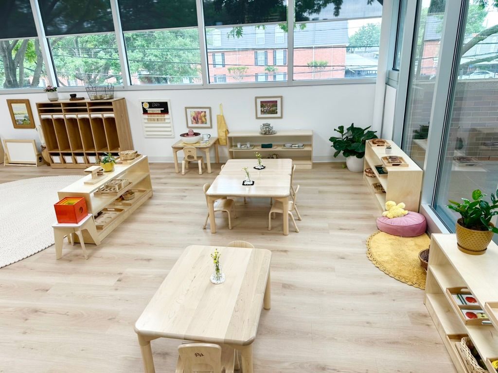 montessori toddler classroom