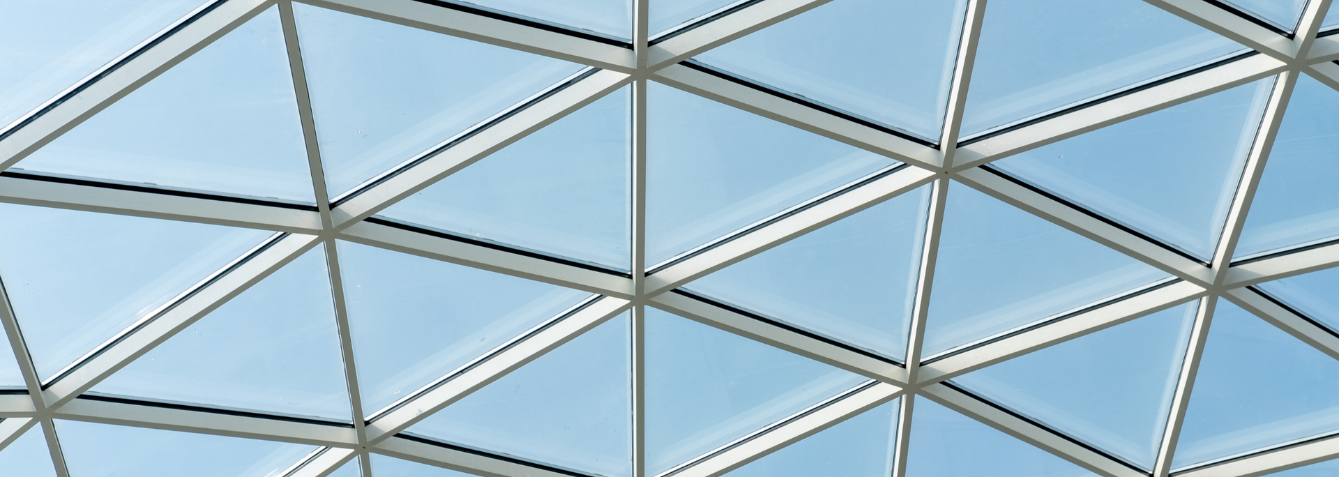 Picture of a glass roof. 