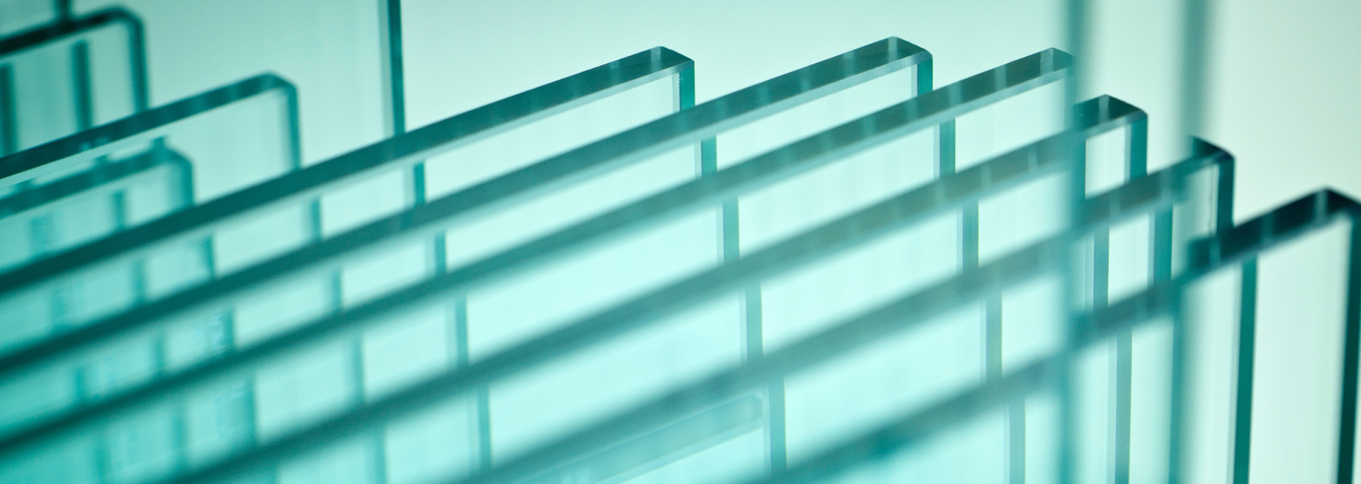 Picture of thick glass. 