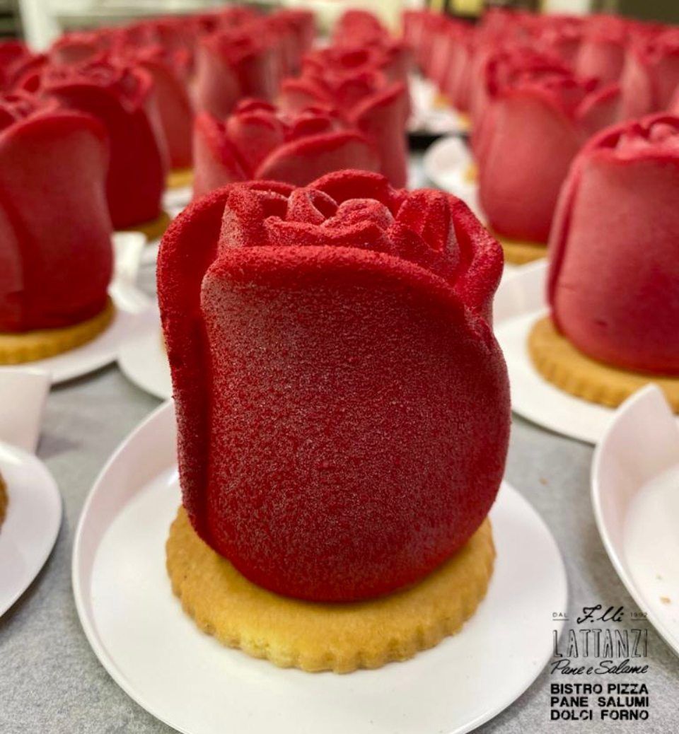 torta a forma di rosa