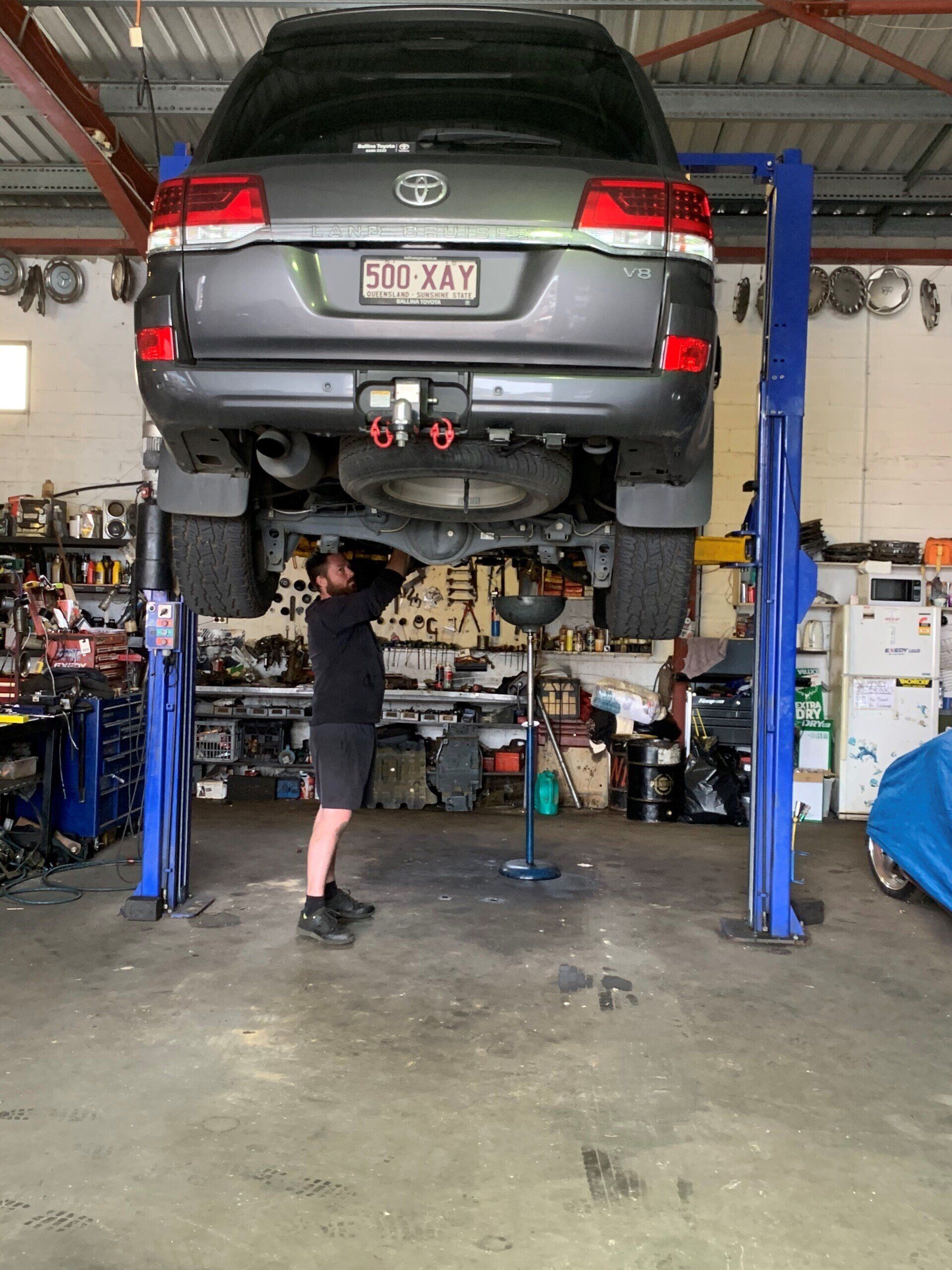 A Ballina Mechanic Repairing a Toyota Landcruiser