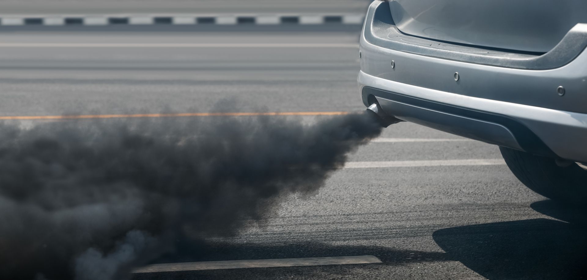 What Causes Black Smoke From a Diesel Truck Exhaust? | ICDI Diesel Repair