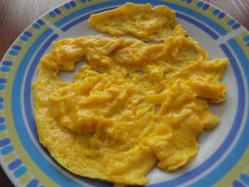 scrambled eggs on a plate