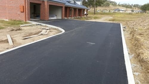 Asphalt with Concrete Edge — Asphalt and Concreting Services and Solutions in Logan Village, QLD