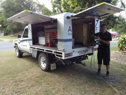 Mobile car auto electrician sales
