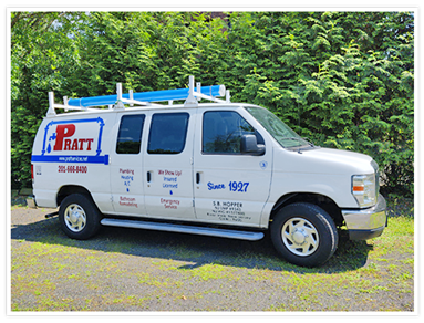 A white van with the word ratt on the side