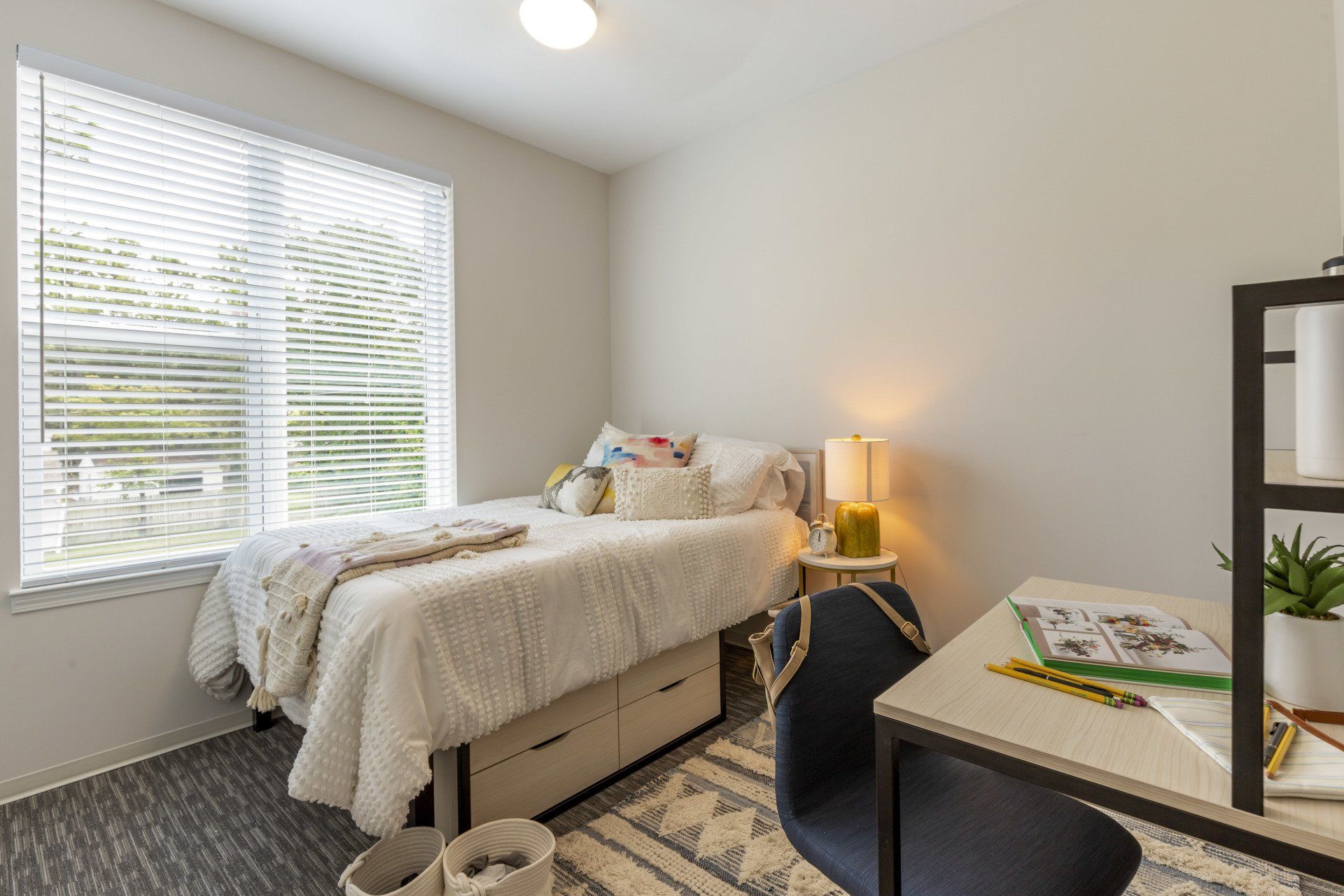 Gallery Student Apartment Complexes in Wilmington, NC