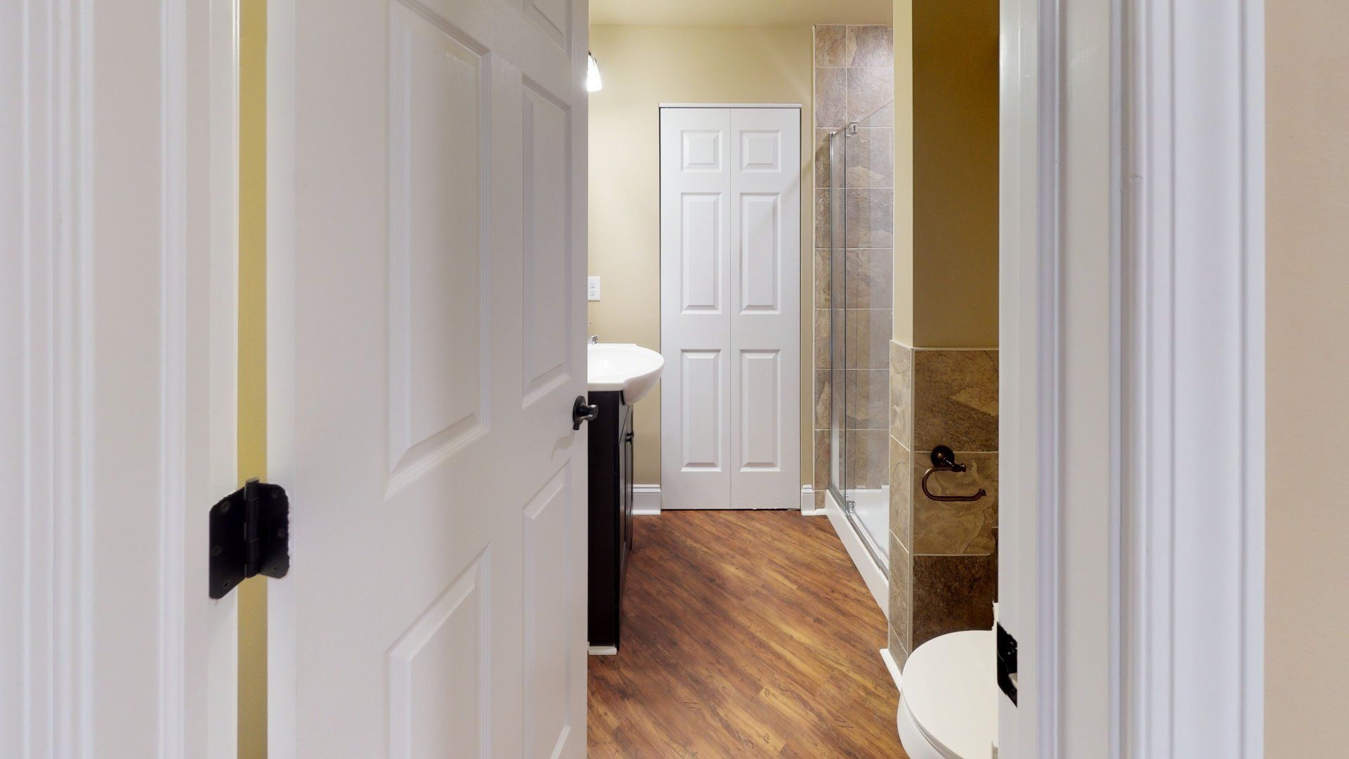 3 Bed 3 Bath 1st Floor Alexander Estates Bedroom