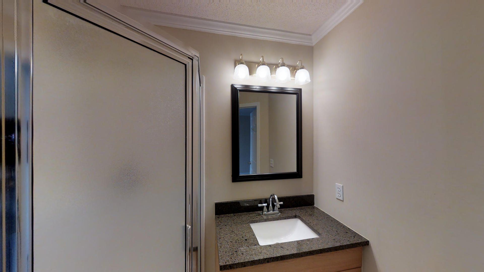 Wyse Properties Holly's Vineyard 2BD/2.5BA Apartment