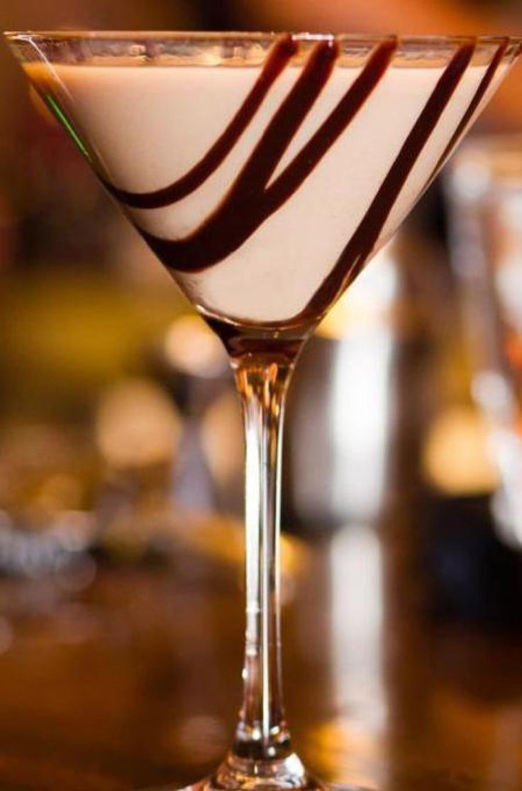 Stray Cat Lounge Signature Chocolate Martini