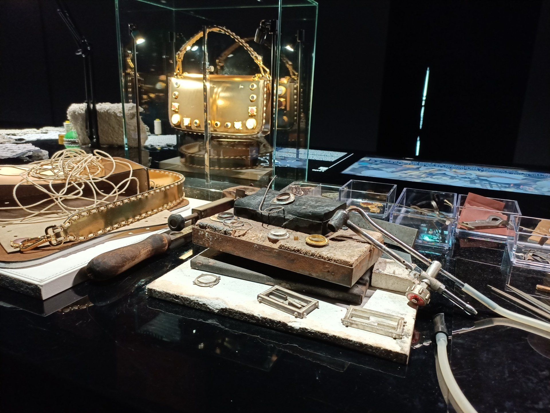 Immerse yourself in the fashion paradise of Rome, where I invite you to explore iconic designer stores on renowned streets like Via dei Condotti. This prestigious avenue is home to the opulence of Bulgari, Gucci, Louis Vuitton, Hermes, Prada, Valentino, Brunello Cucinelli, and Dior. Stroll along Via del Babuino, where Chanel and other luxury brands redefine sophistication with unmatched elegance.
Unearth the hidden gem of Via Margutta, treasured by local artists, and continue your journey to Via di Ripetta, where you'll discover exquisite collections, by reaching Fendi the emblem of Roman fashion.
For jewelry enthusiasts, Rome's charm extends to renowned goldsmiths and luxury jewelry brands like Van Cleef & Arpels and Bulgari. Explore these with me to ensure you make the most of your Rome shopping adventure.
For an intimate luxury experience, allow me to secure your private appointment at Fendi, Gucci, Hermes, Prada, Chanel, Louis Vuitton, Van Cleef & Arpels, Bulgari, Valentino, Brunello Cucinelli, and Dior.
Leave all the shopping details to me, avoiding crowds and making the most of your precious time during your Rome shopping experience.
Your Roman adventure awaits, filled with glamorous secrets waiting to be uncovered.