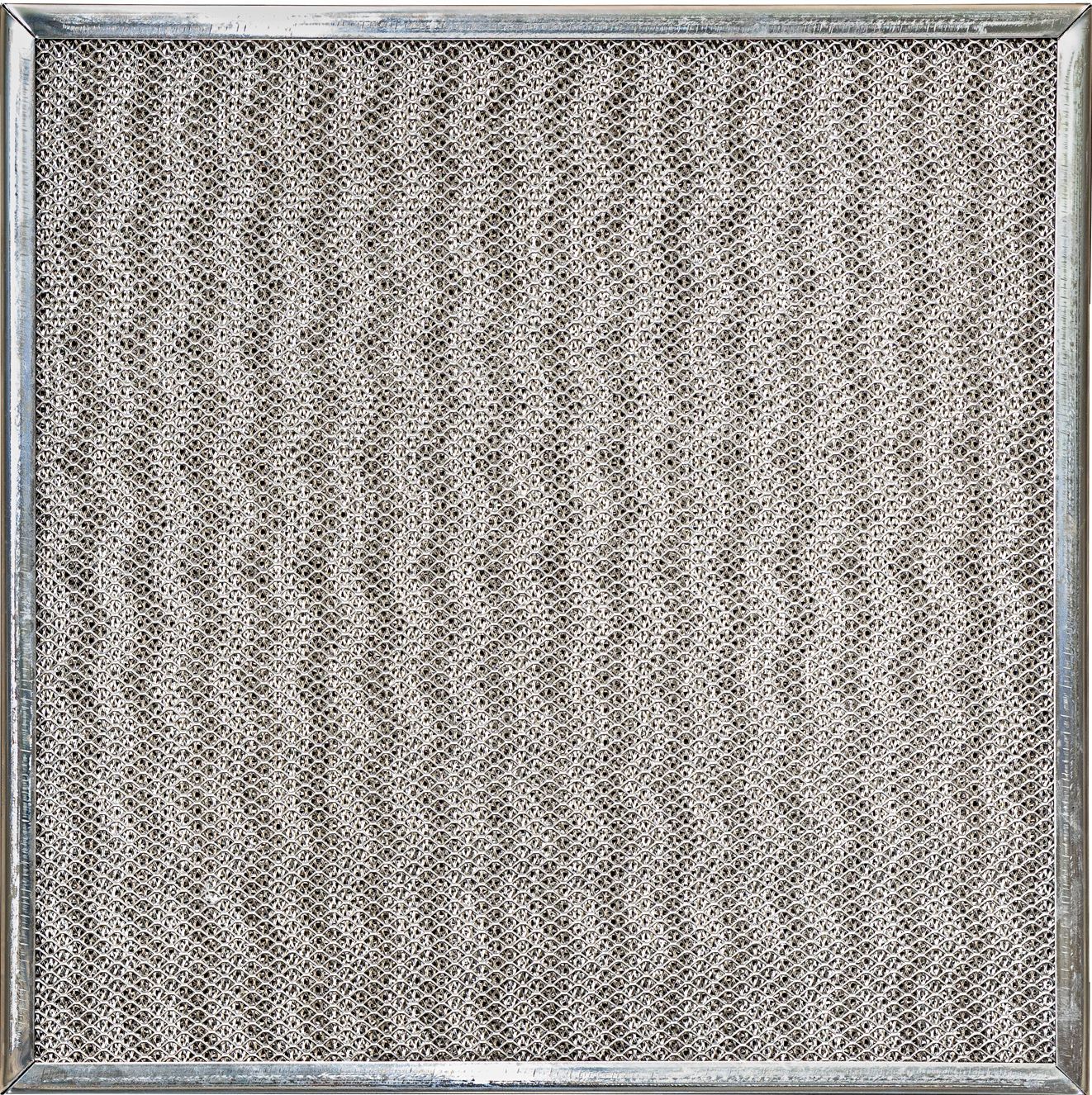 un grande magazzino pieno di molti scaffali .