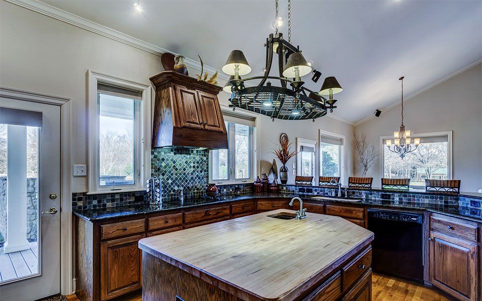 Beatiful small kitchen renovation stained wood spanish style