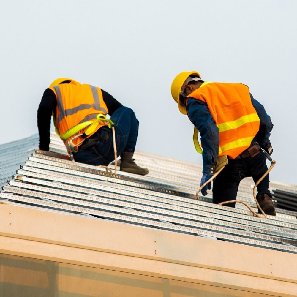 Roofing Contractor in McLendon-Chisholm, TX