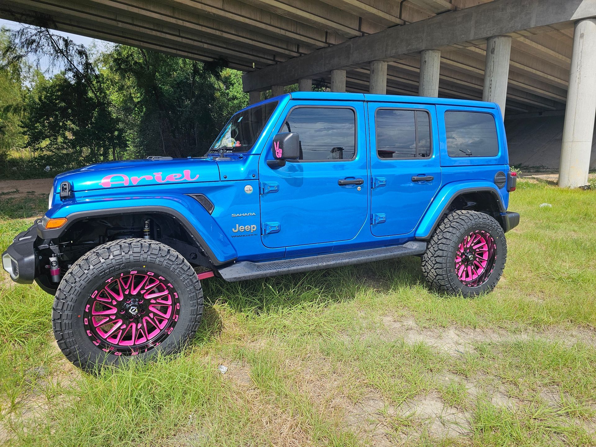 Bright Blue Four-Door Jeep Wrangler | Insane Automotive and Offroad