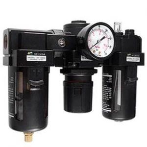 Unidad reguladora/filtro de aire negra con indicador y dos recipientes transparentes.