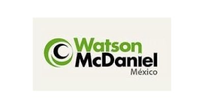 Logotipo de Watson McDaniel México. Diseño circular verde y negro junto al texto verde: 