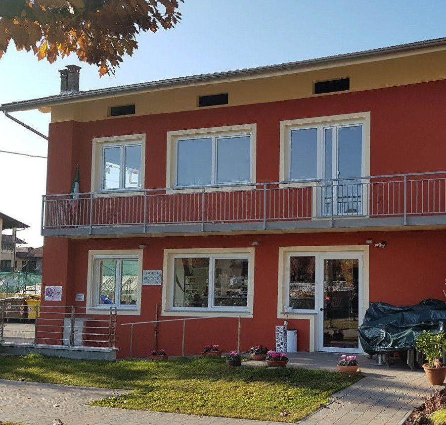 montaggio s<erramenti AFINO-one e zanzariere