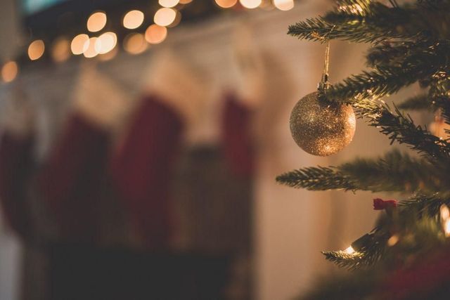 Bridging ‌Cultural‍ Differences ‌with Seasonal Cheer