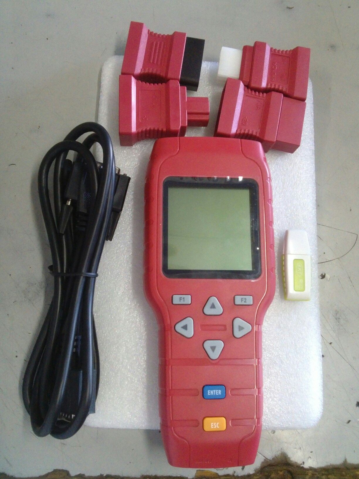 LLAVES Y CERRADURAS AGUILAR - Controles de garaje (portones automáticos)