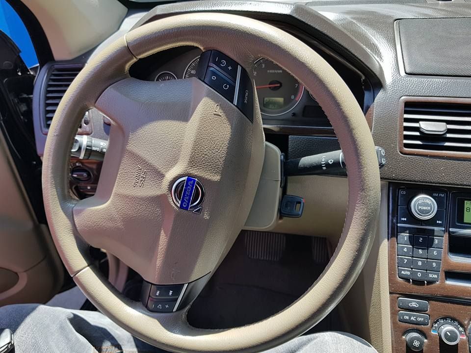 LLAVES Y CERRADURAS AGUILAR - Aperturas de cerradura