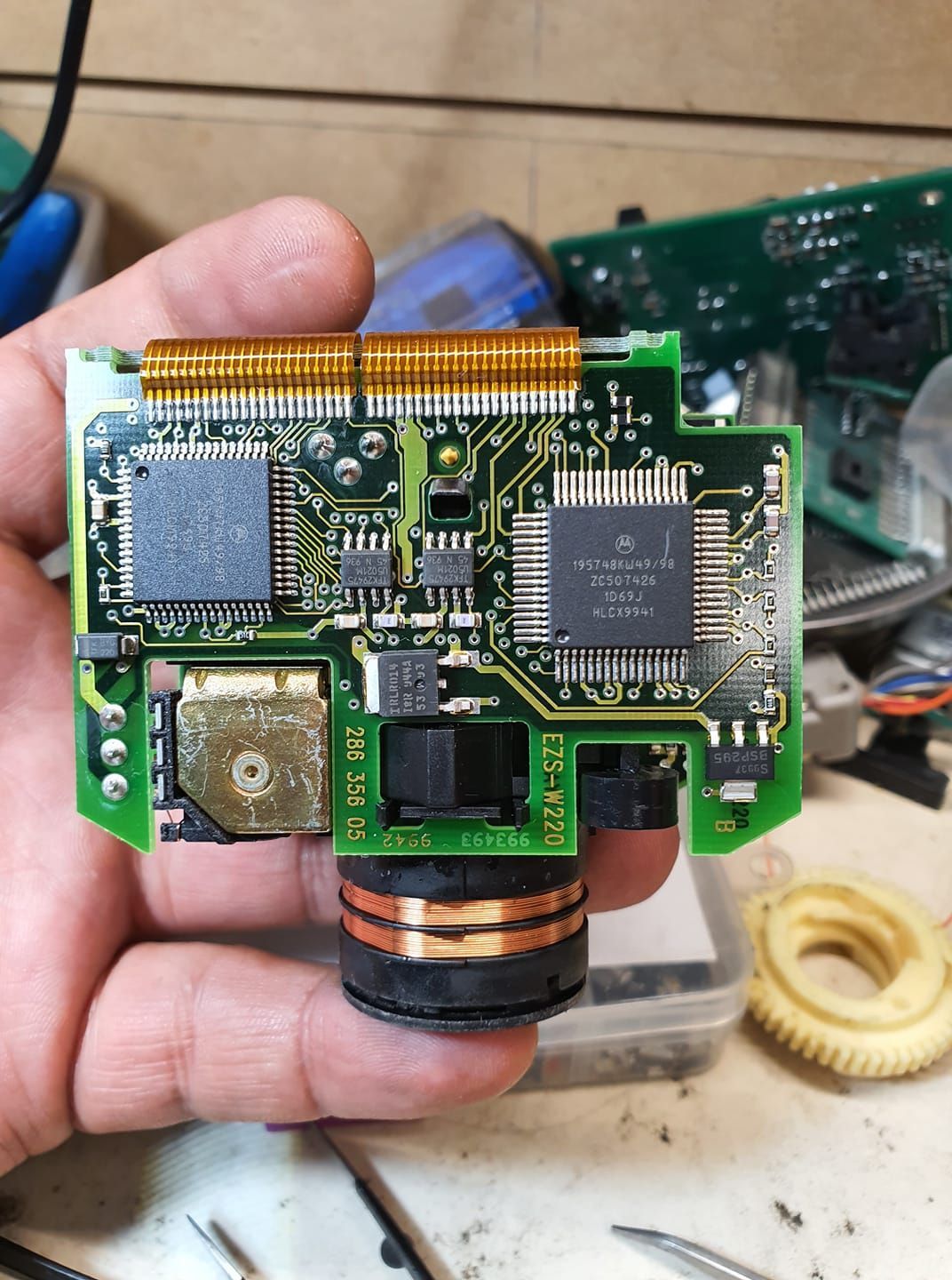 LLAVES Y CERRADURAS AGUILAR - Switches