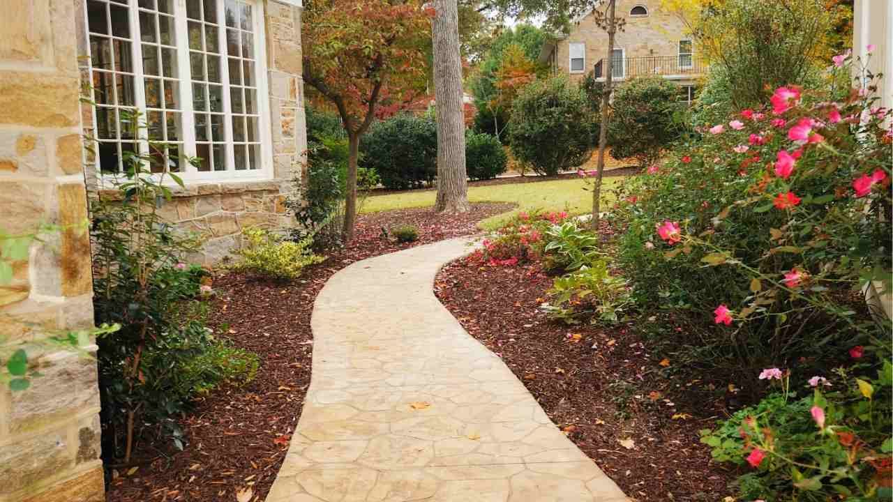residential walkway width