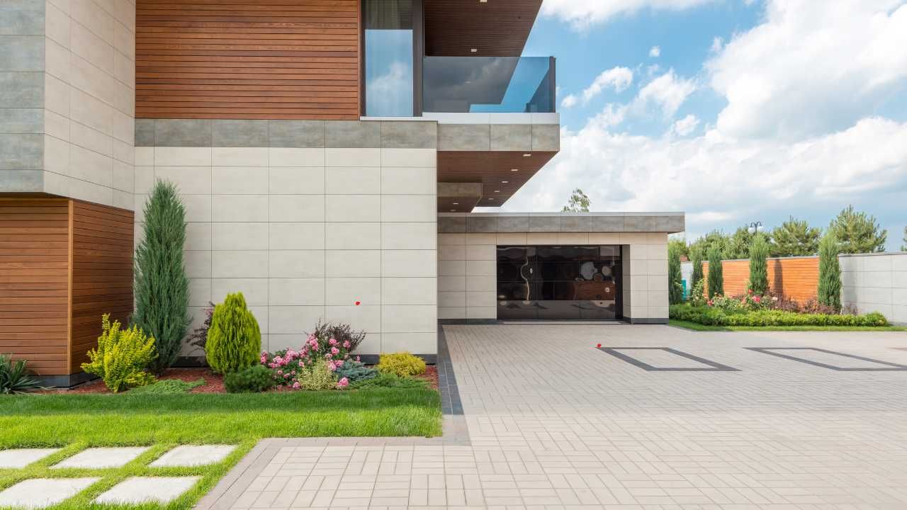 Concrete driveway budgeting