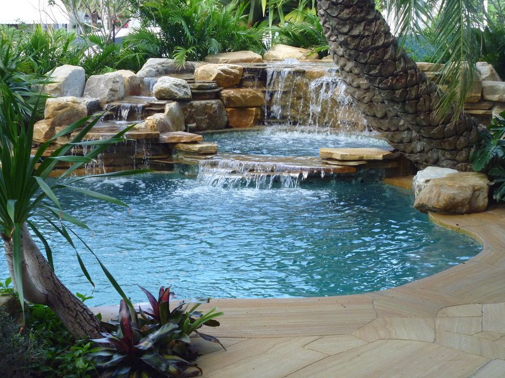 Water Features & Pools in Los Angeles County, California