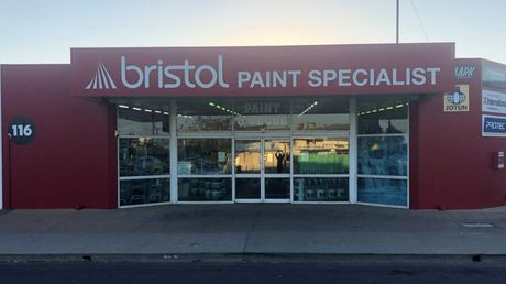 Split coloured wall — North West Queensland Painting in Mount Isa, QLD The Front of A Bristol Paint Specialist Store — North West Queensland Painting in The Gap, QLD