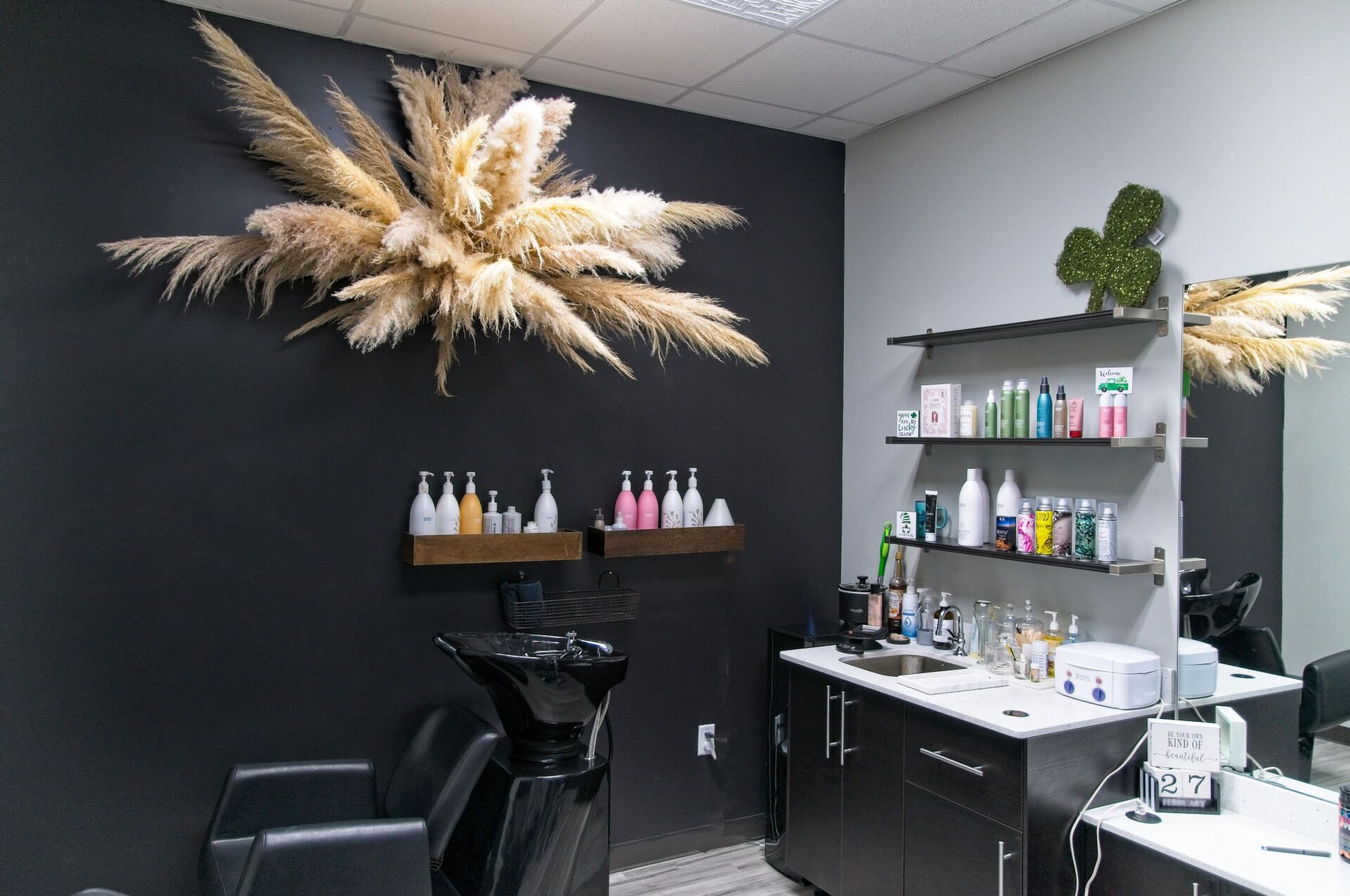 Visoni Salon Studios Beauty Salon Studios For Lease Lee’s Summit MO