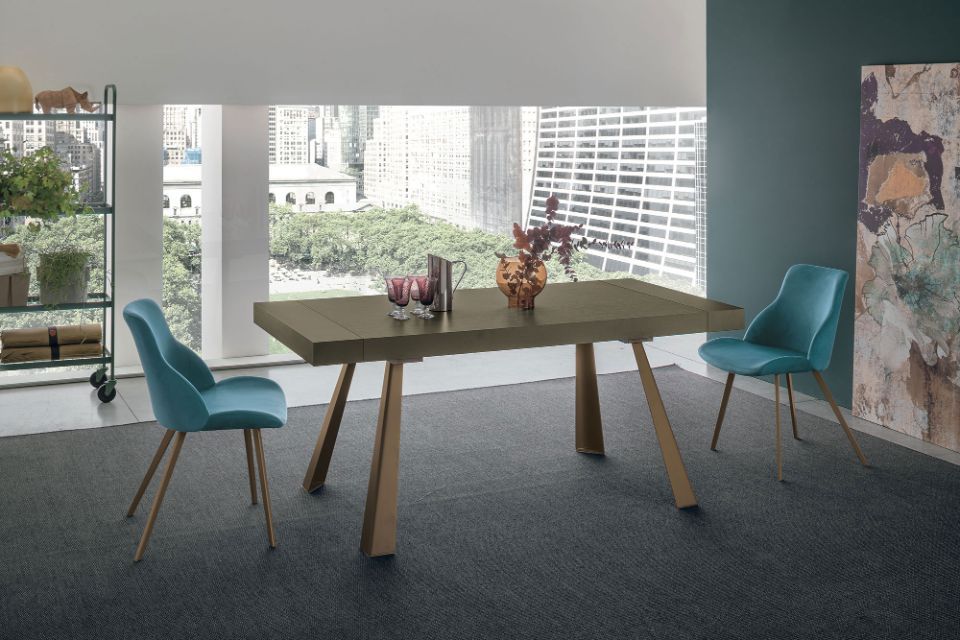 Tavolo con due sedie