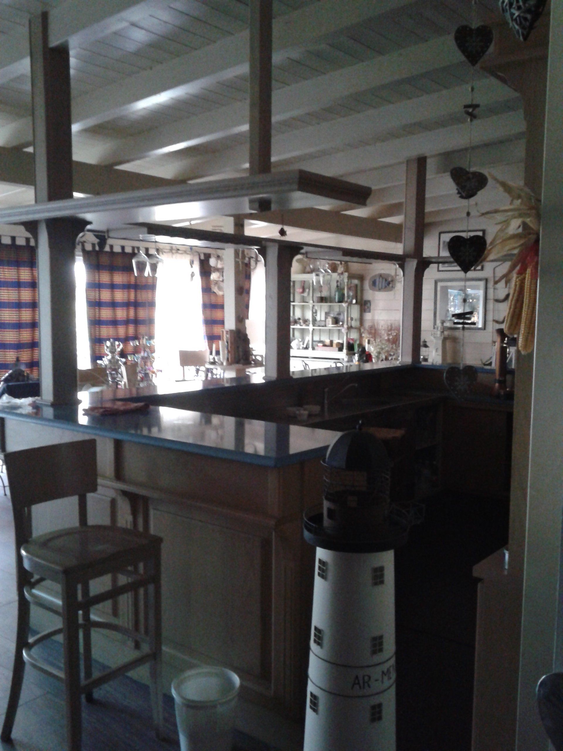 realizzazione di arredi commerciali