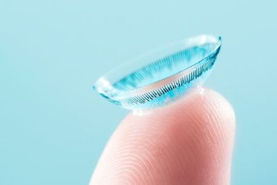Contact lens on finger - Ophthalmologist in Sarasota, FL